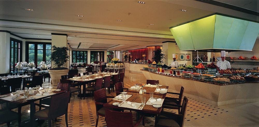 The Leela Palace Bengaluru Hotel Restaurant photo