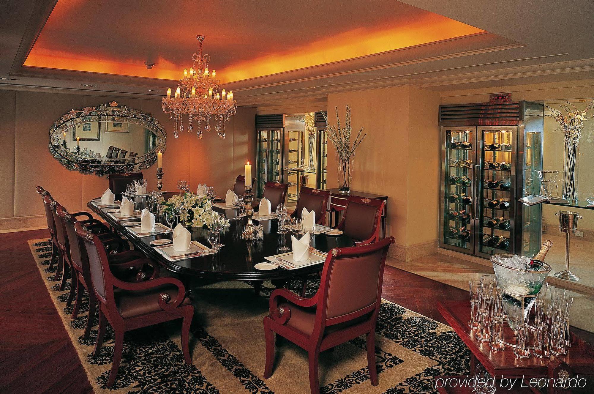 The Leela Palace Bengaluru Hotel Restaurant photo